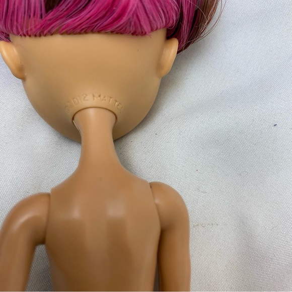 Ever After High First Chapter Briar Beauty Doll 2012 Redressed Green Gown - Picture 4 of 10